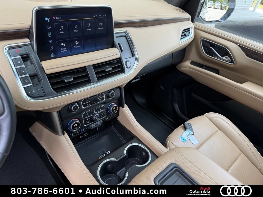 Used 2024 Chevrolet Suburban Premier w/ Premium Package AWD/4WD image 35