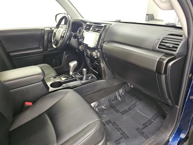 Certified 2024 Toyota 4Runner TRD Off-Road Premium w/ Off Road Premium Plus Package AWD/4WD image 35