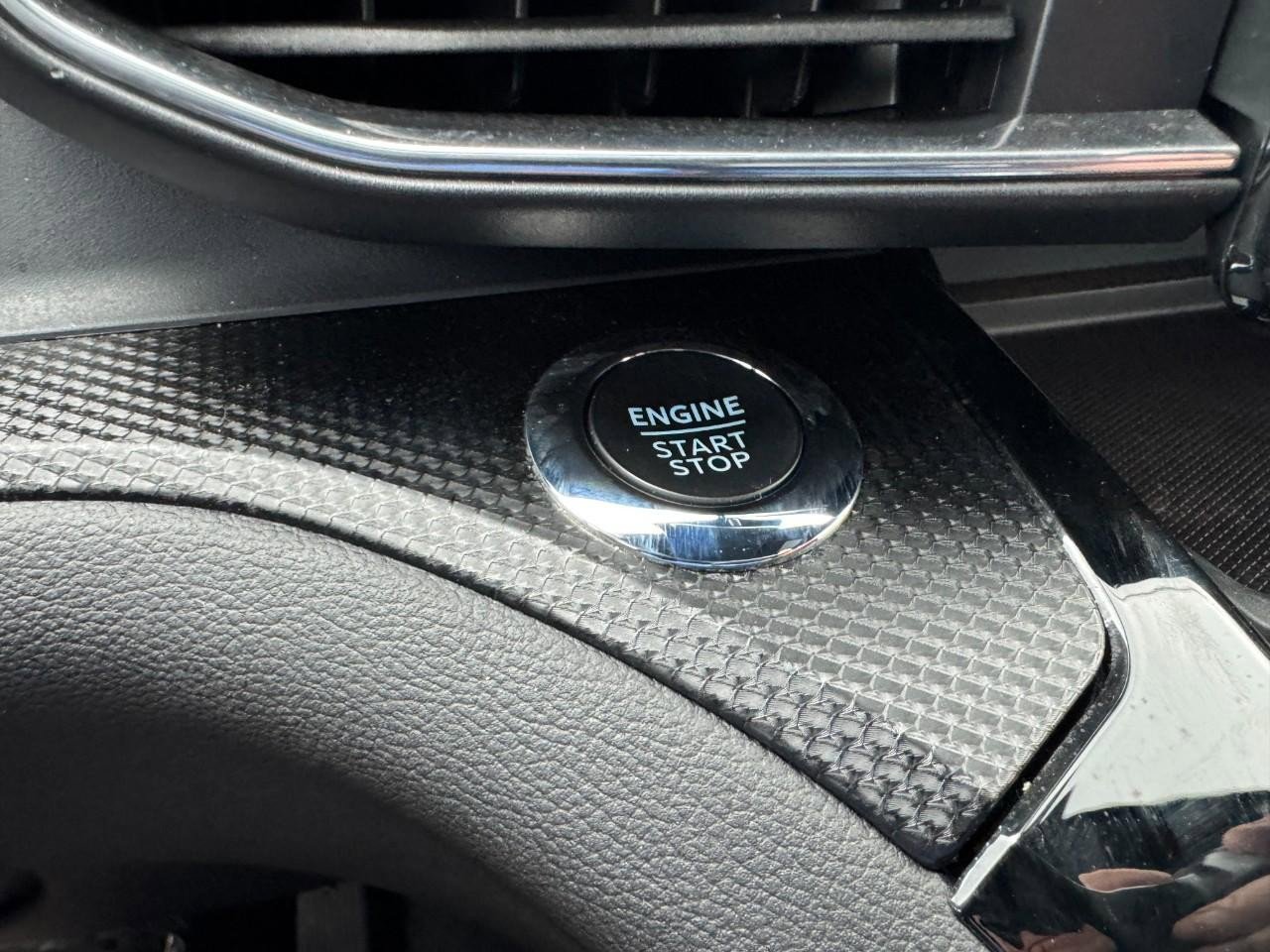 Certified 2024 Ford Explorer ST-Line w/ Class IV Trailer Tow Package AWD/4WD image 24