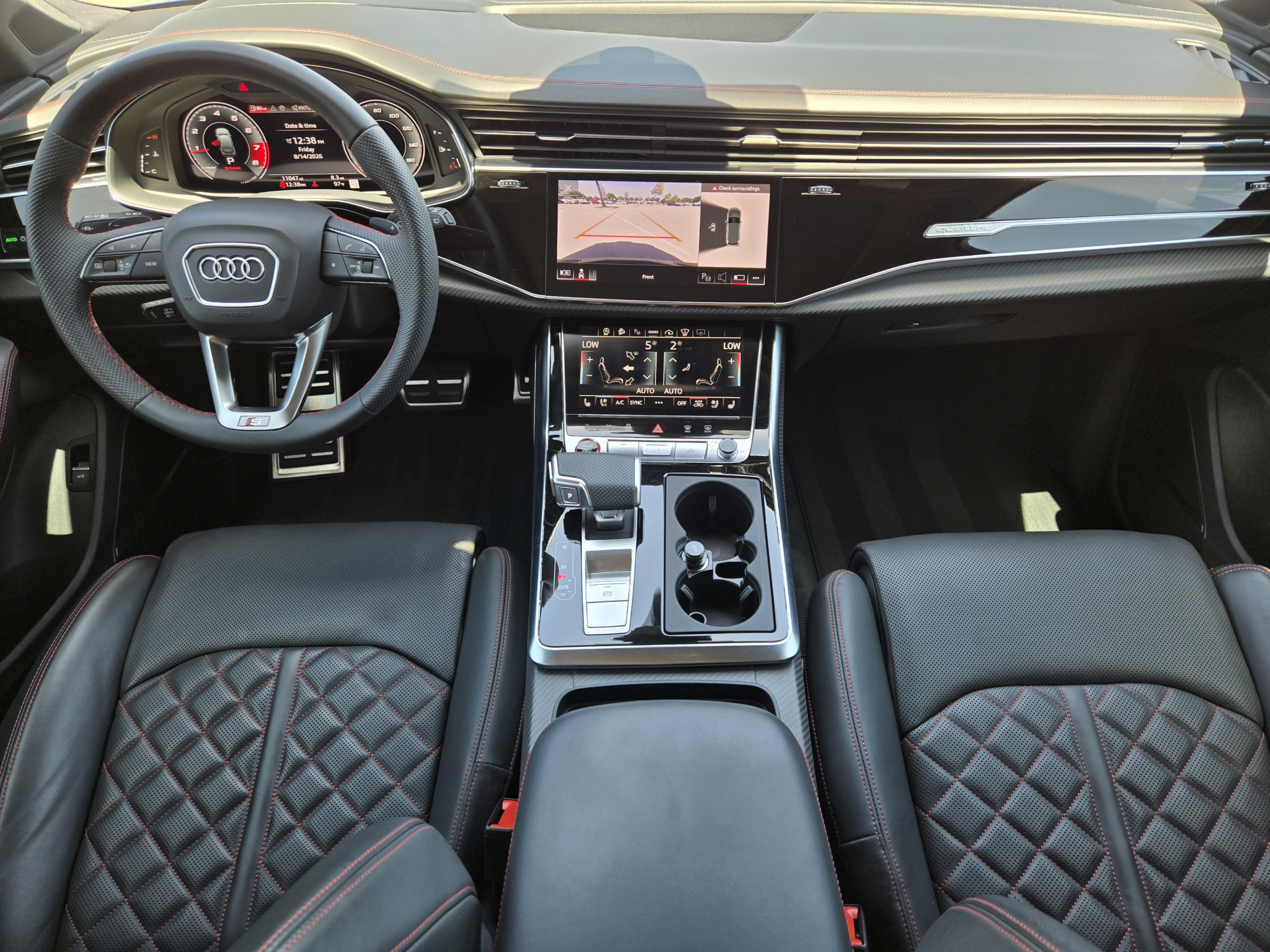 Used 2025 Audi SQ7 Prestige AWD/4WD image 26