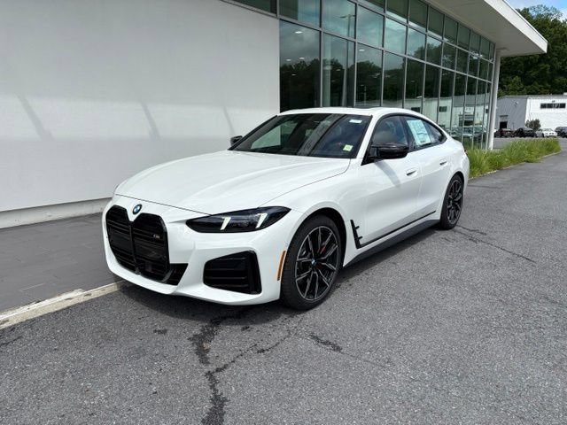 New 2026 BMW 440i xDrive w/ Premium Package AWD/4WD image 3