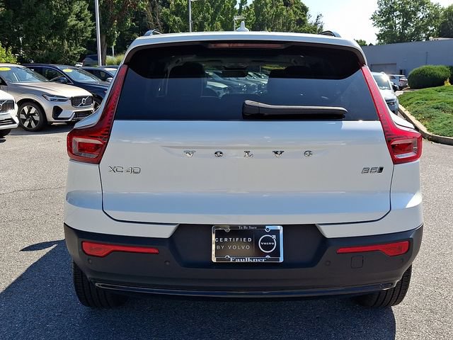 Certified 2025 Volvo XC40 B5 Ultra AWD/4WD image 5
