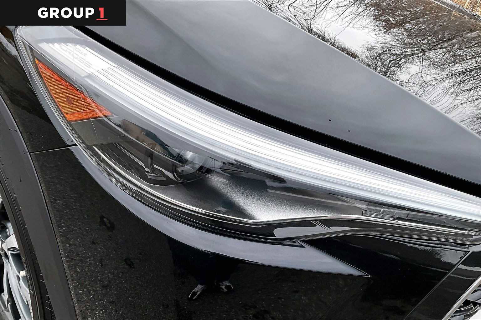 Certified 2022 Toyota Corolla Cross XLE w/ Convenience Package image 26