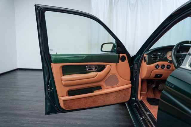 Used 2002 Bentley Arnage R RWD image 16
