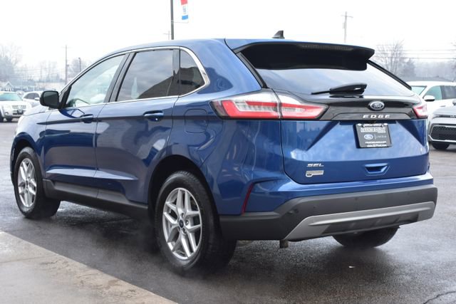 Used 2021 Ford Edge SEL w/ Cargo Accessory Package image 10