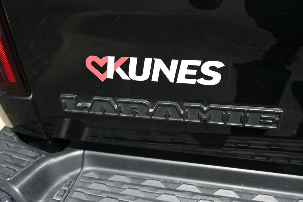 Used 2024 RAM 3500 Laramie w/ Night Edition AWD/4WD image 21