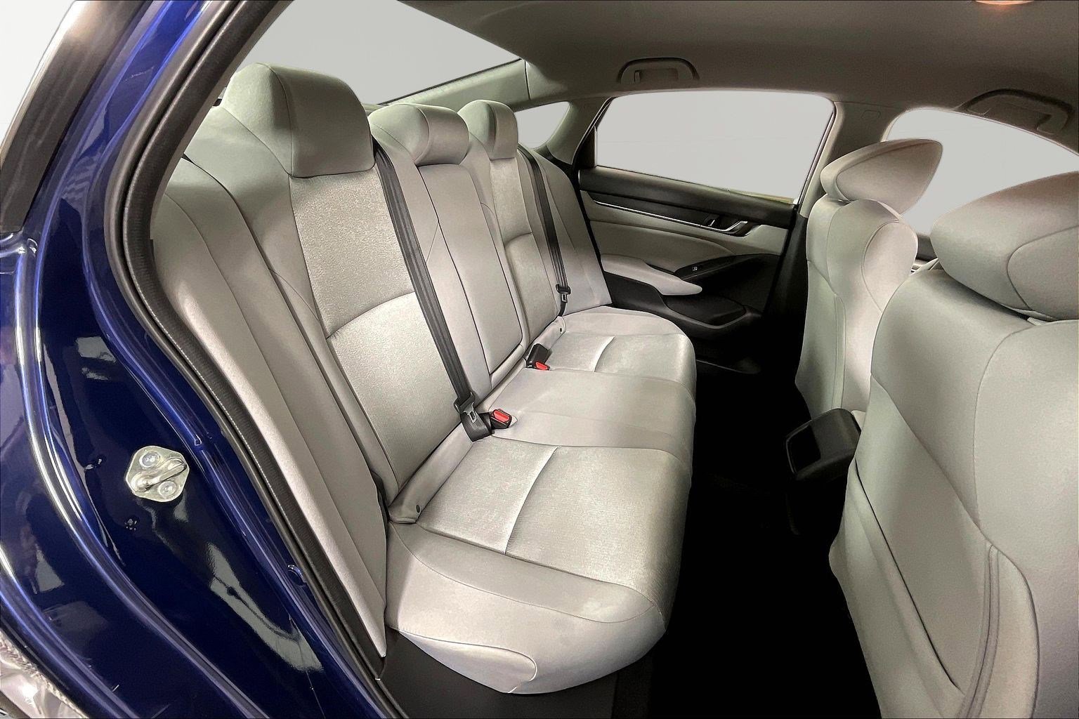 Used 2018 Honda Accord LX image 24