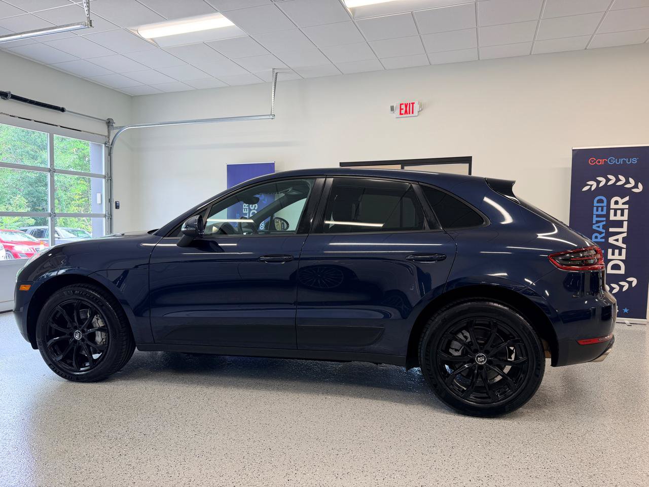 Used 2015 Porsche Macan S AWD/4WD image 5