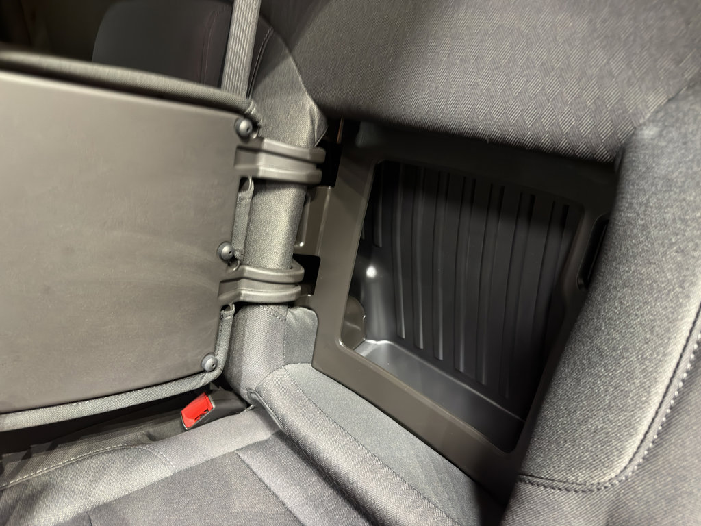 Used 2025 GMC Sierra 1500 Elevation w/ LPO, Elevation Black Package image 14