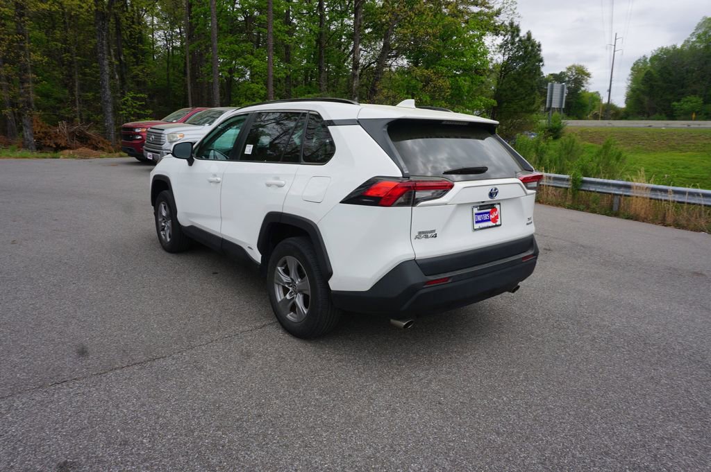 Used 2022 Toyota RAV4 XLE w/ Convenience Package image 20
