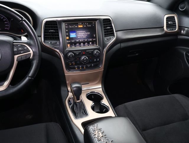 Used 2017 Jeep Grand Cherokee Laredo w/ Quick Order Package 2BE RWD image 11