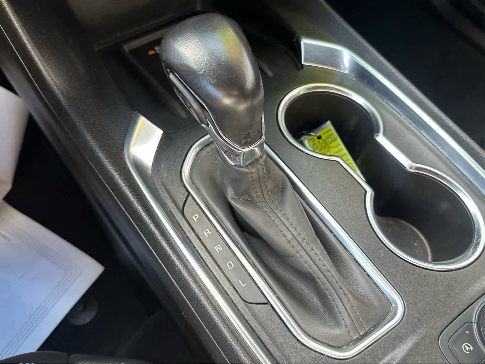 Used 2022 Chevrolet Traverse LT image 38