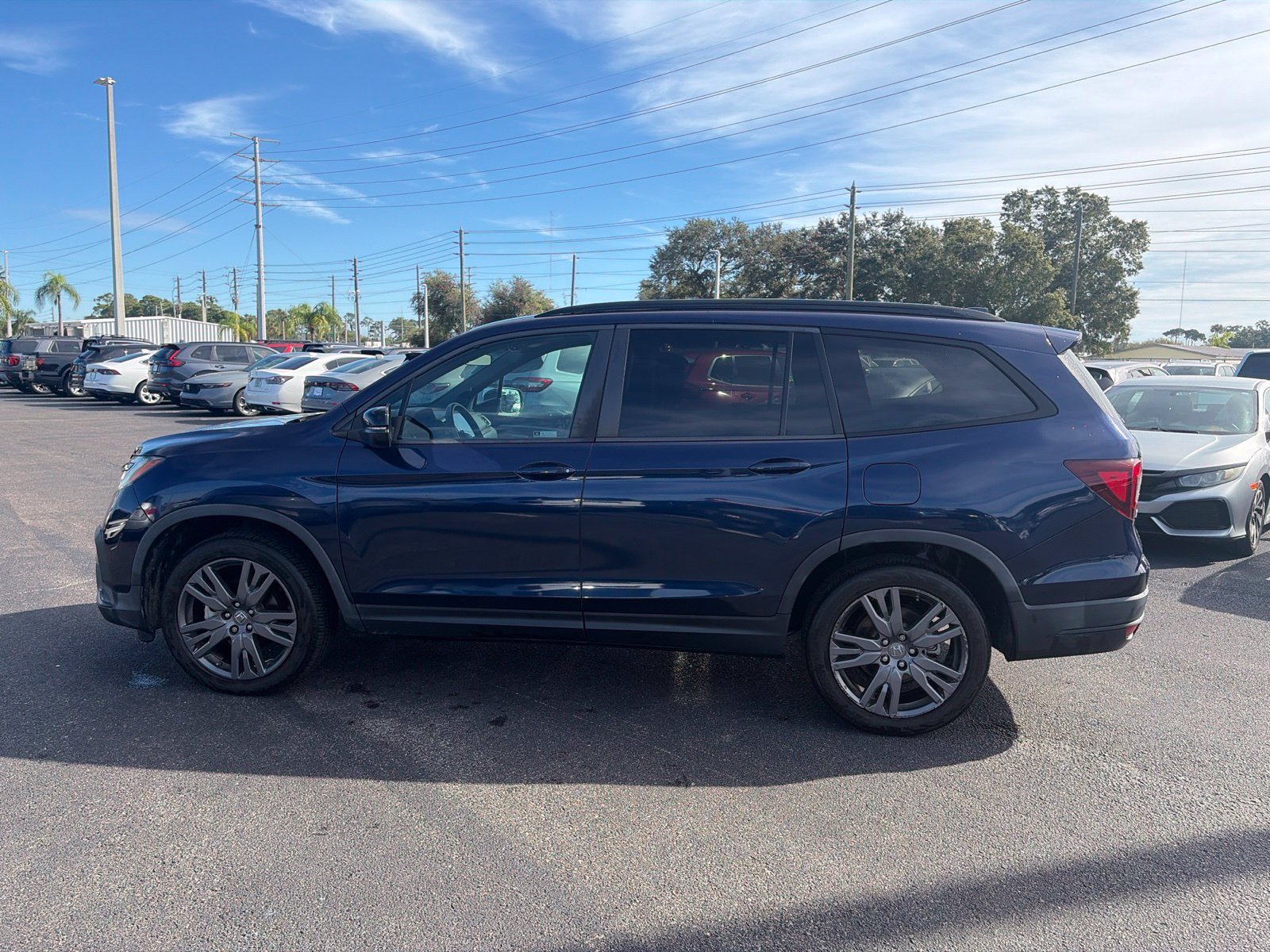 Used 2022 Honda Pilot Sport image 4