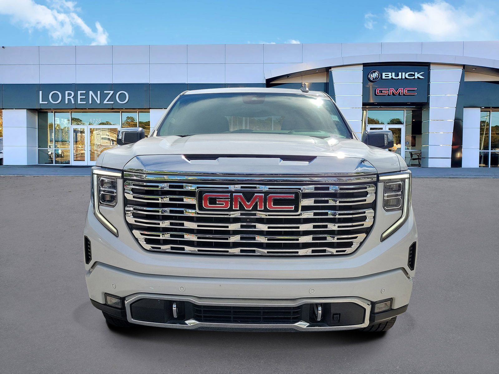 Used 2023 GMC Sierra 1500 Denali w/ Denali Reserve Package image 2