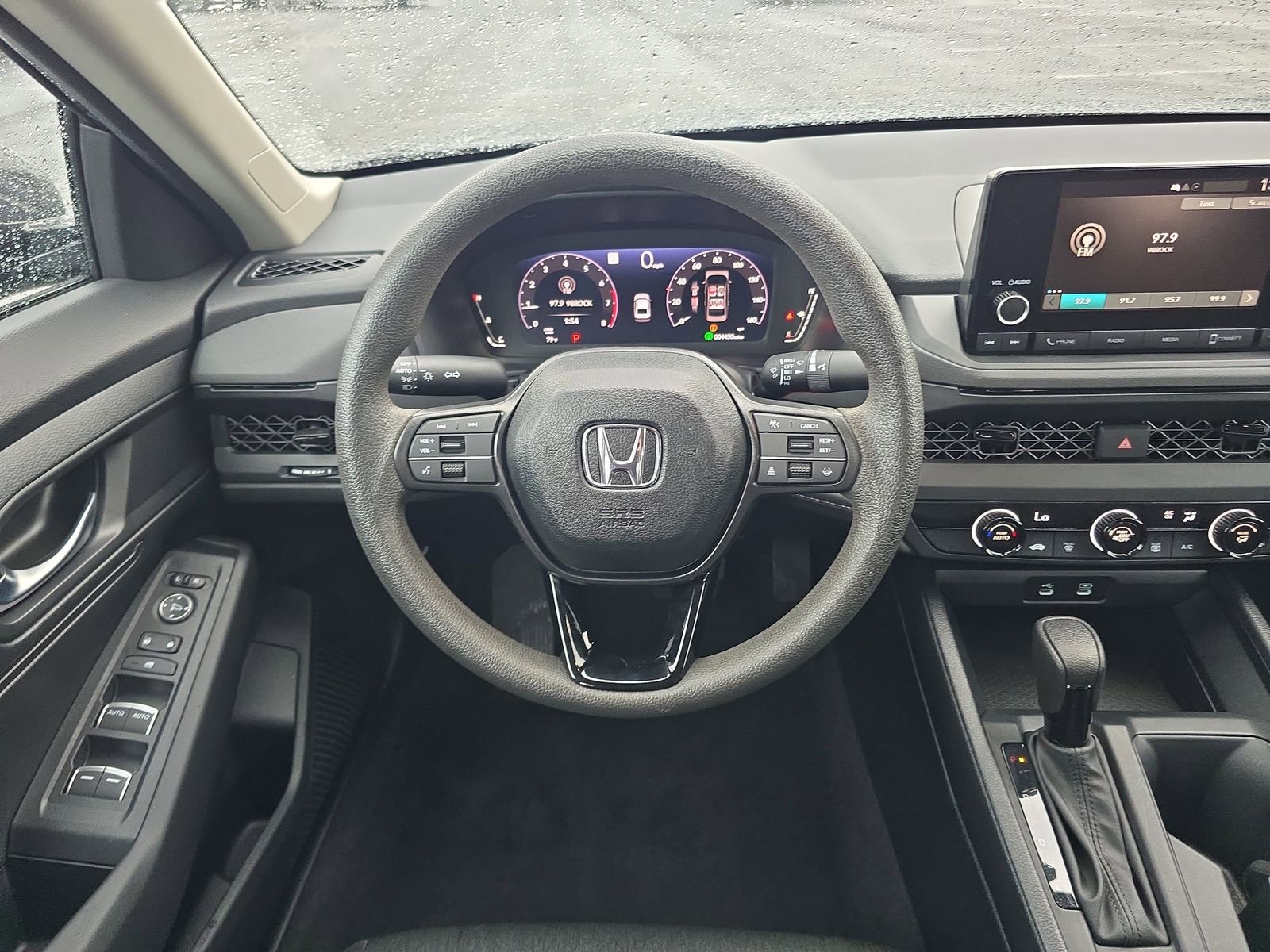 Certified 2025 Honda Accord LX image 10