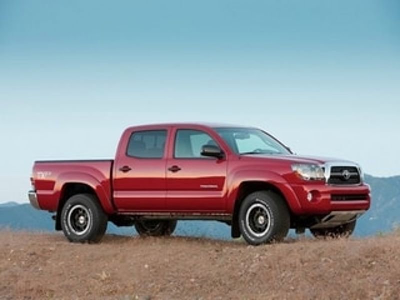 Used 2012 Toyota Tacoma PreRunner image 1