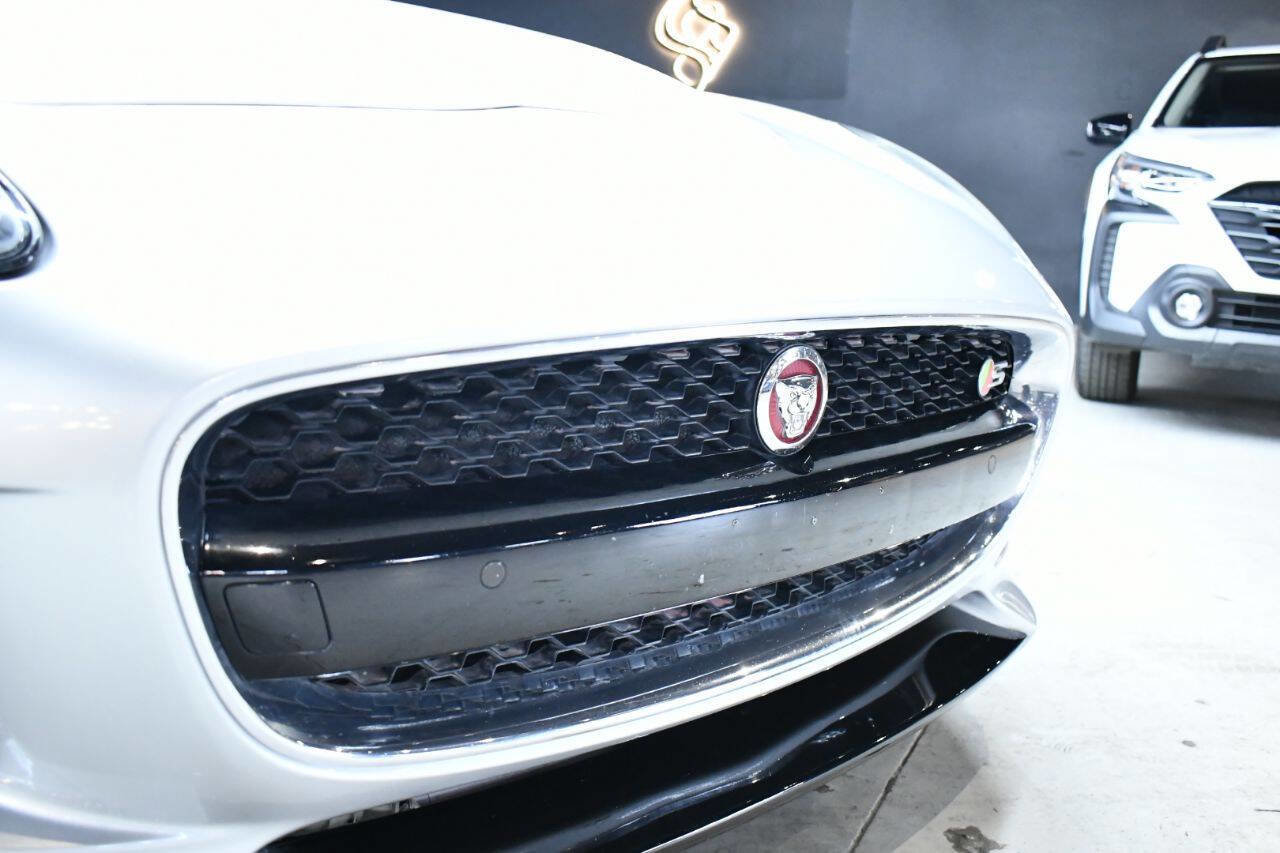 Used 2016 Jaguar F-TYPE S image 34