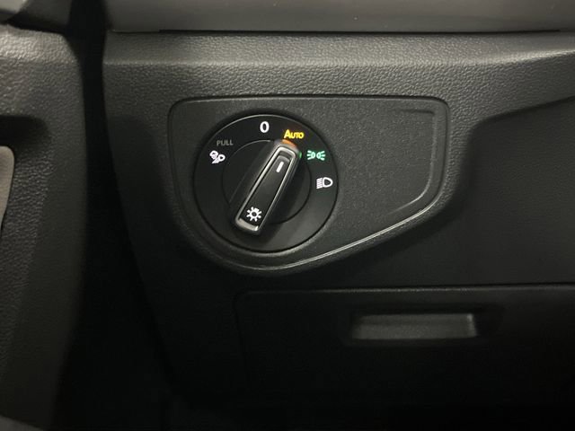 Used 2023 Volkswagen Atlas SE image 23