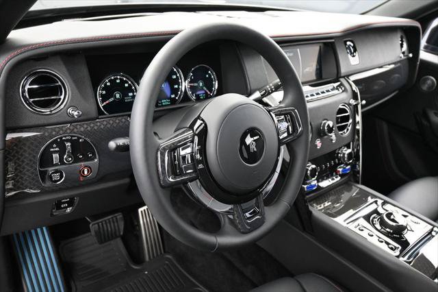 Certified 2024 Rolls-Royce Cullinan Black Badge AWD/4WD image 17