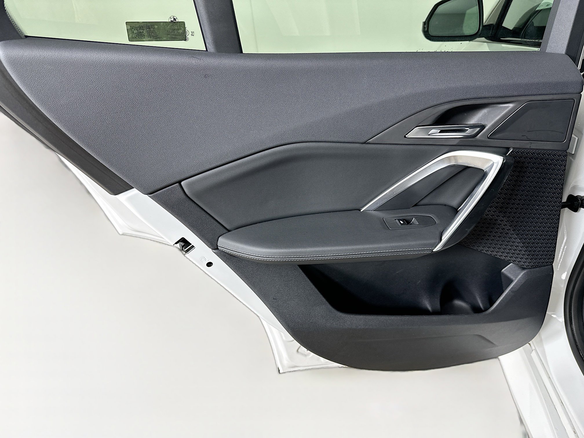 Used 2025 BMW X2 xDrive28i image 26