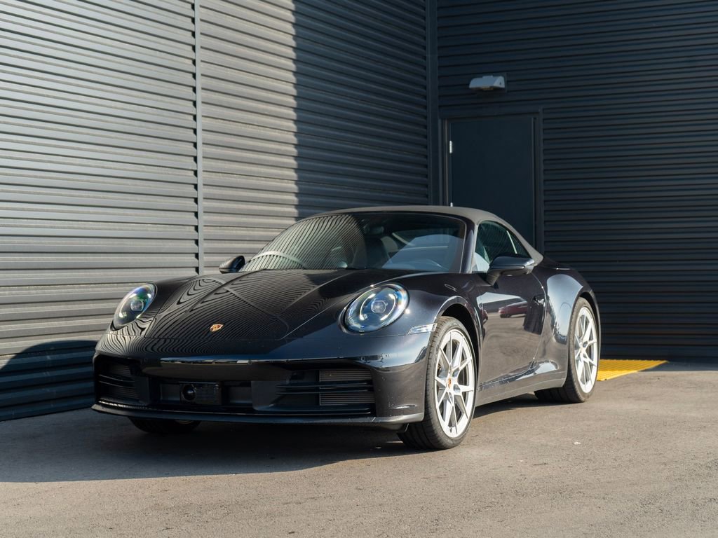 Used 2025 Porsche 911 Carrera image 1