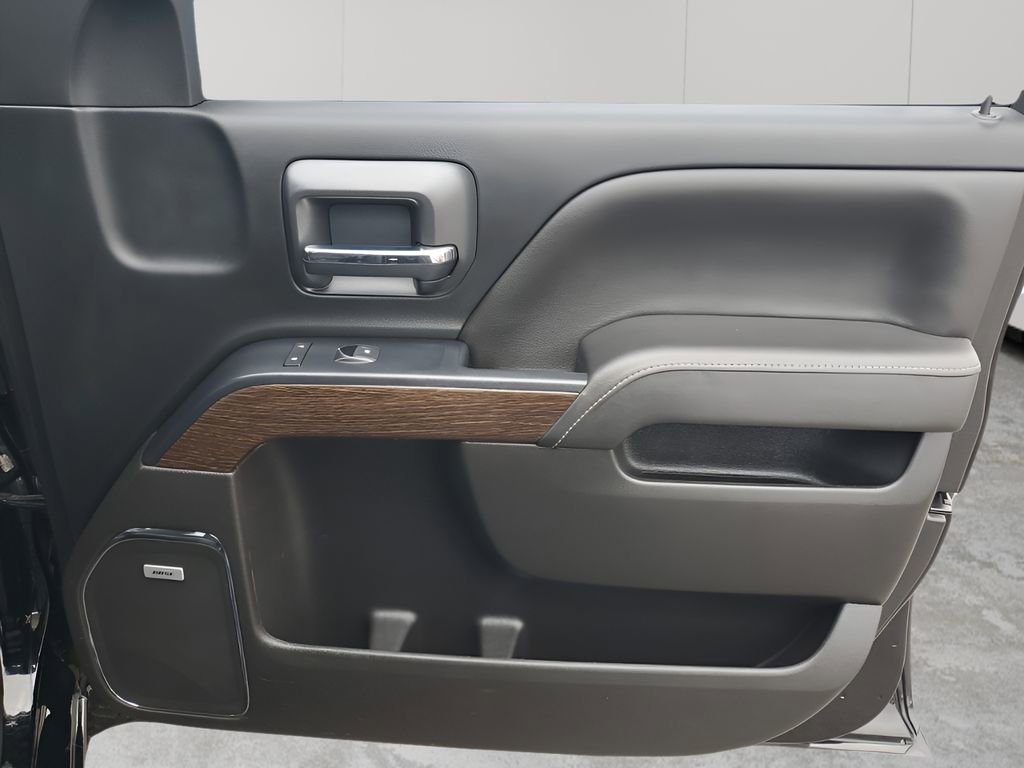 Used 2019 GMC Sierra 2500 Denali w/ Duramax Plus Package image 13