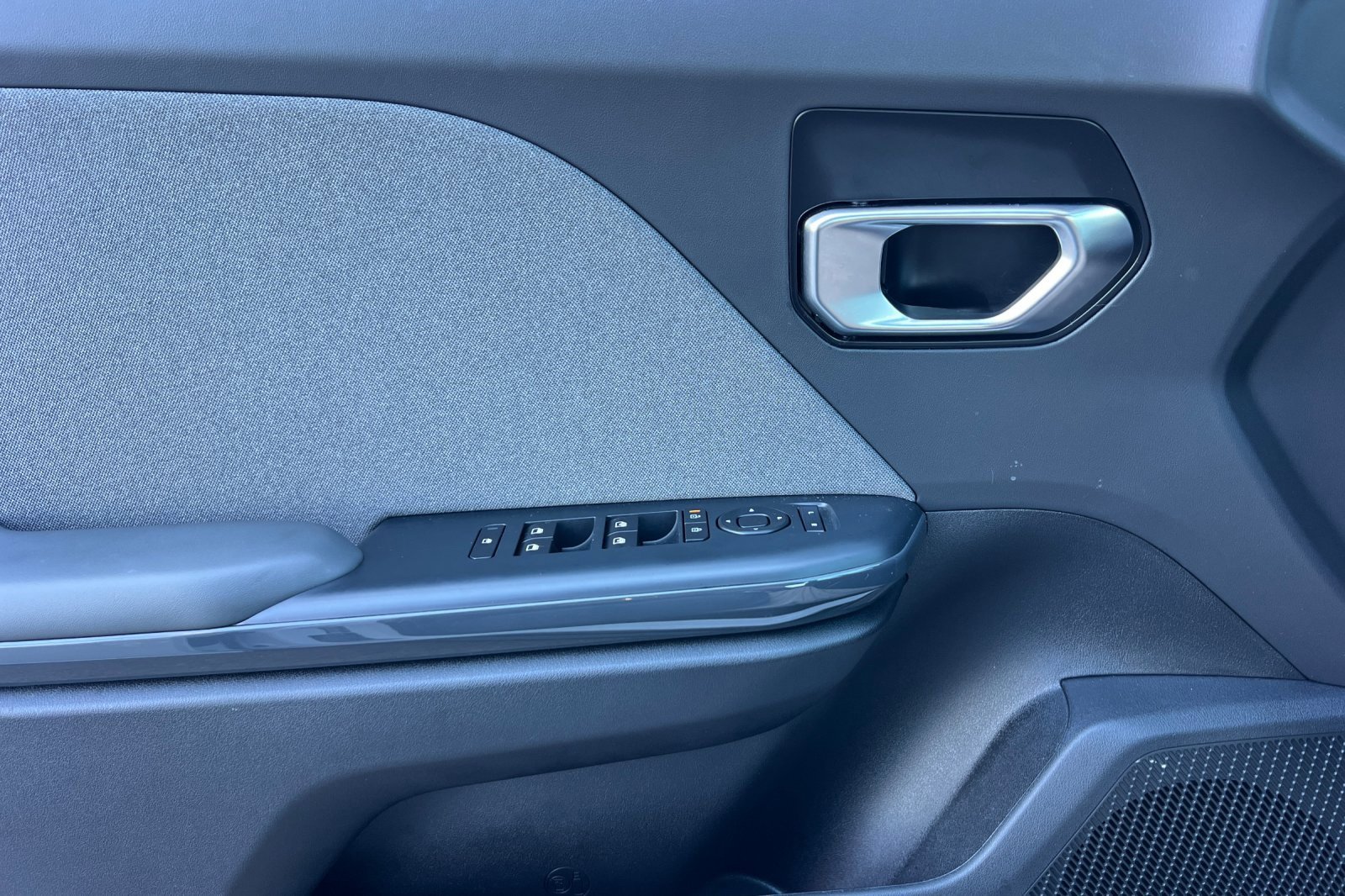 Used 2025 Kia K4 EX image 11