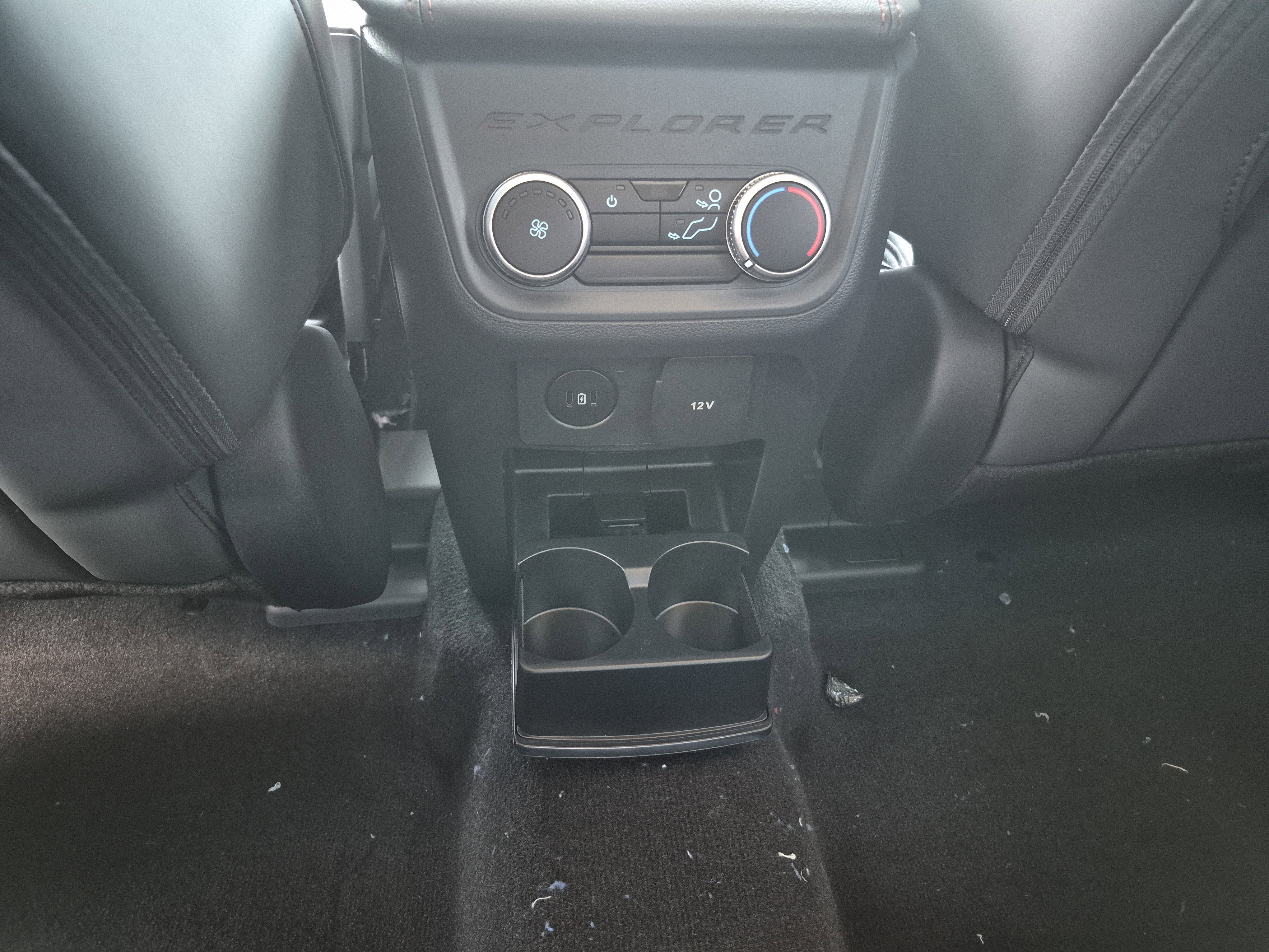 New 2026 Ford Explorer Active w/ Active Comfort Package image 18