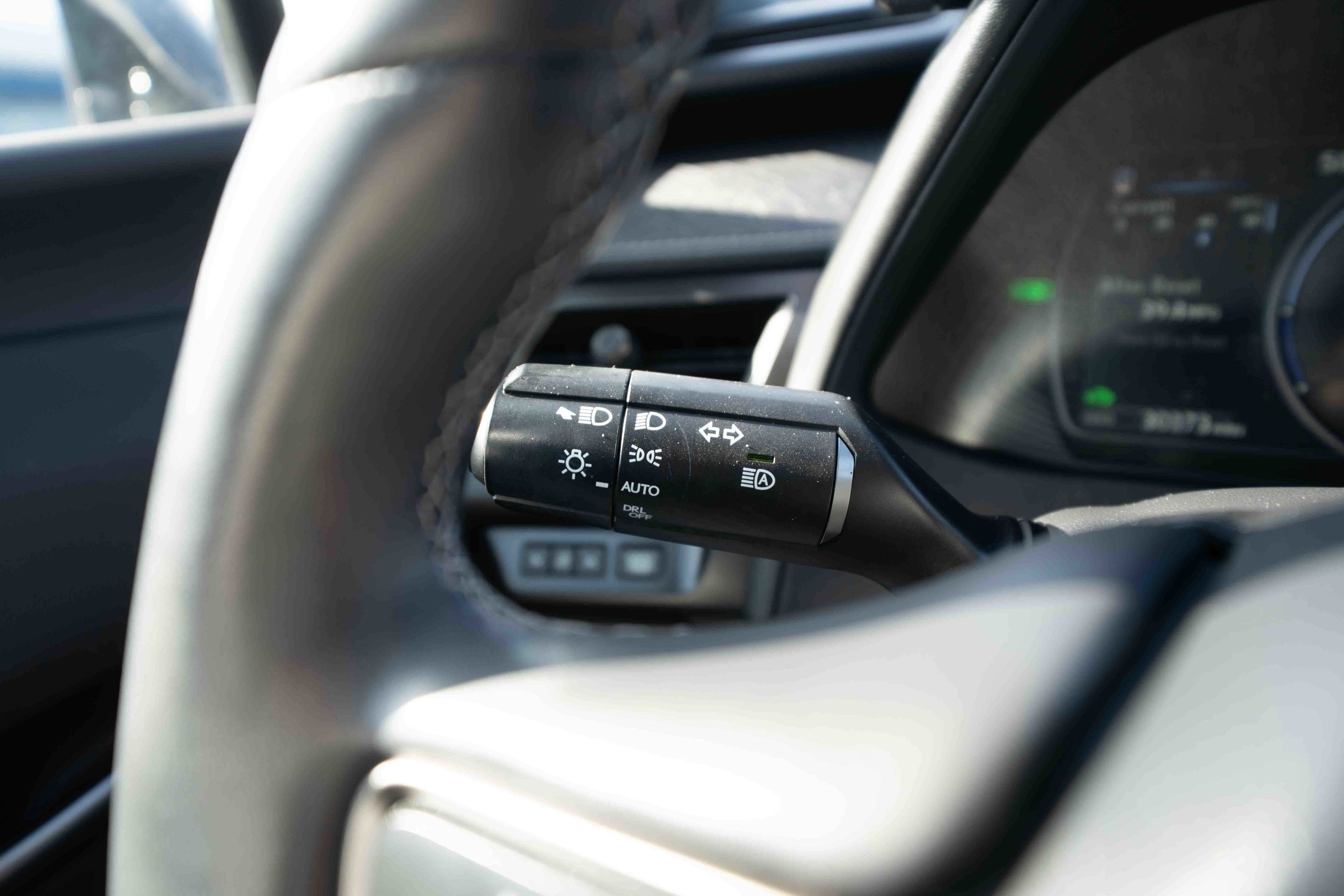 Used 2022 Lexus UX 250h UX 250h image 13