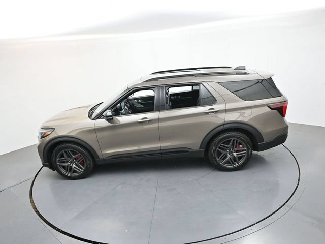 Used 2026 Ford Explorer ST w/ Sun And Sound Package AWD/4WD image 45
