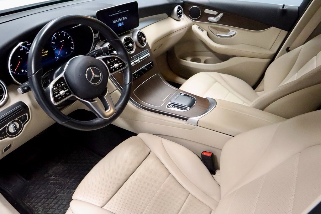 Used 2022 Mercedes-Benz GLC 300 4MATIC image 27