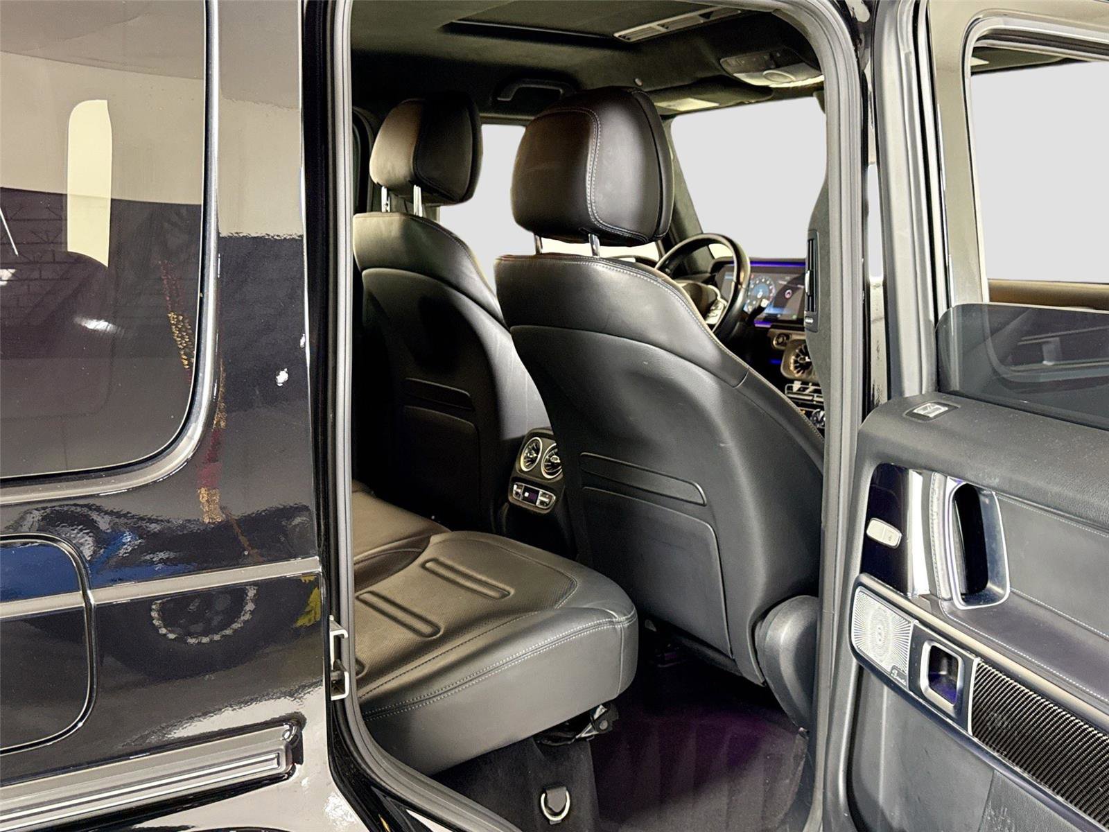 Used 2021 Mercedes-Benz G 550 w/ G Manufaktur Interior Package image 29