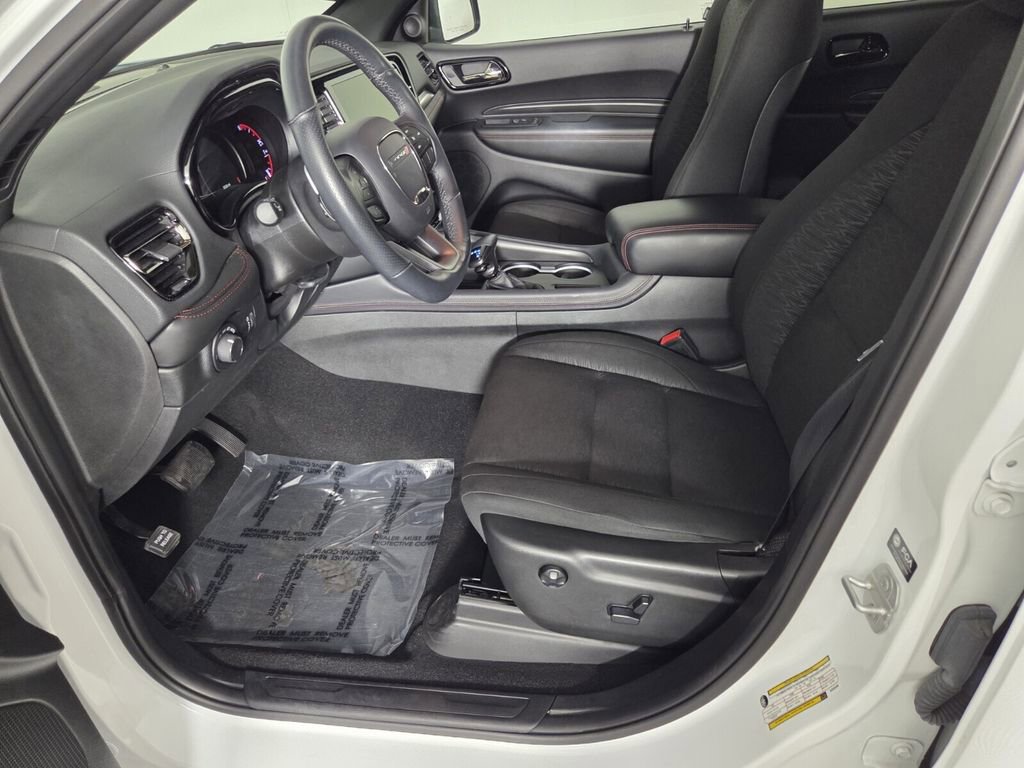 Certified 2025 Dodge Durango GT w/ Blacktop Package image 10