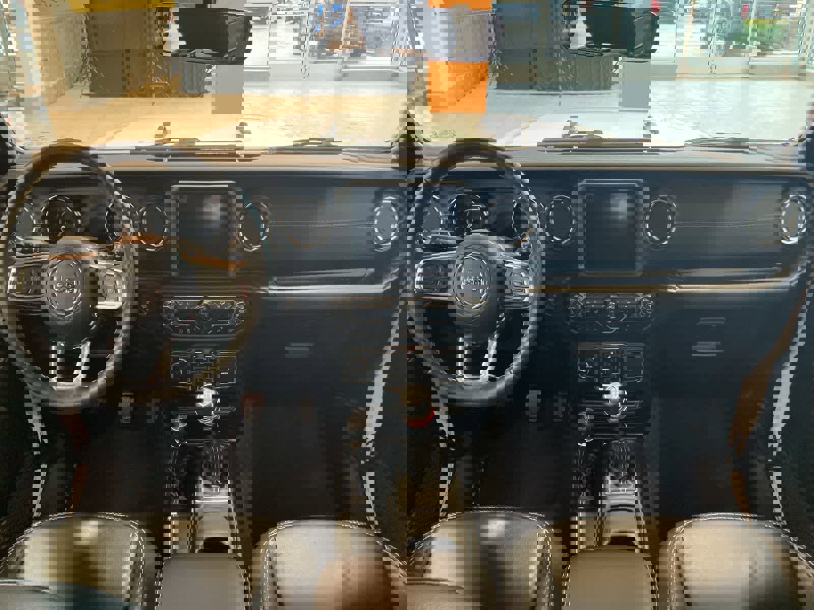 Used 2020 Jeep Wrangler Unlimited Sahara w/ Uconnect 4C Nav & Sound Group image 23