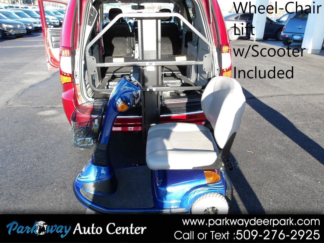 Used 2013 Chrysler Town & Country Touring-L w/ Entertainment Group #2