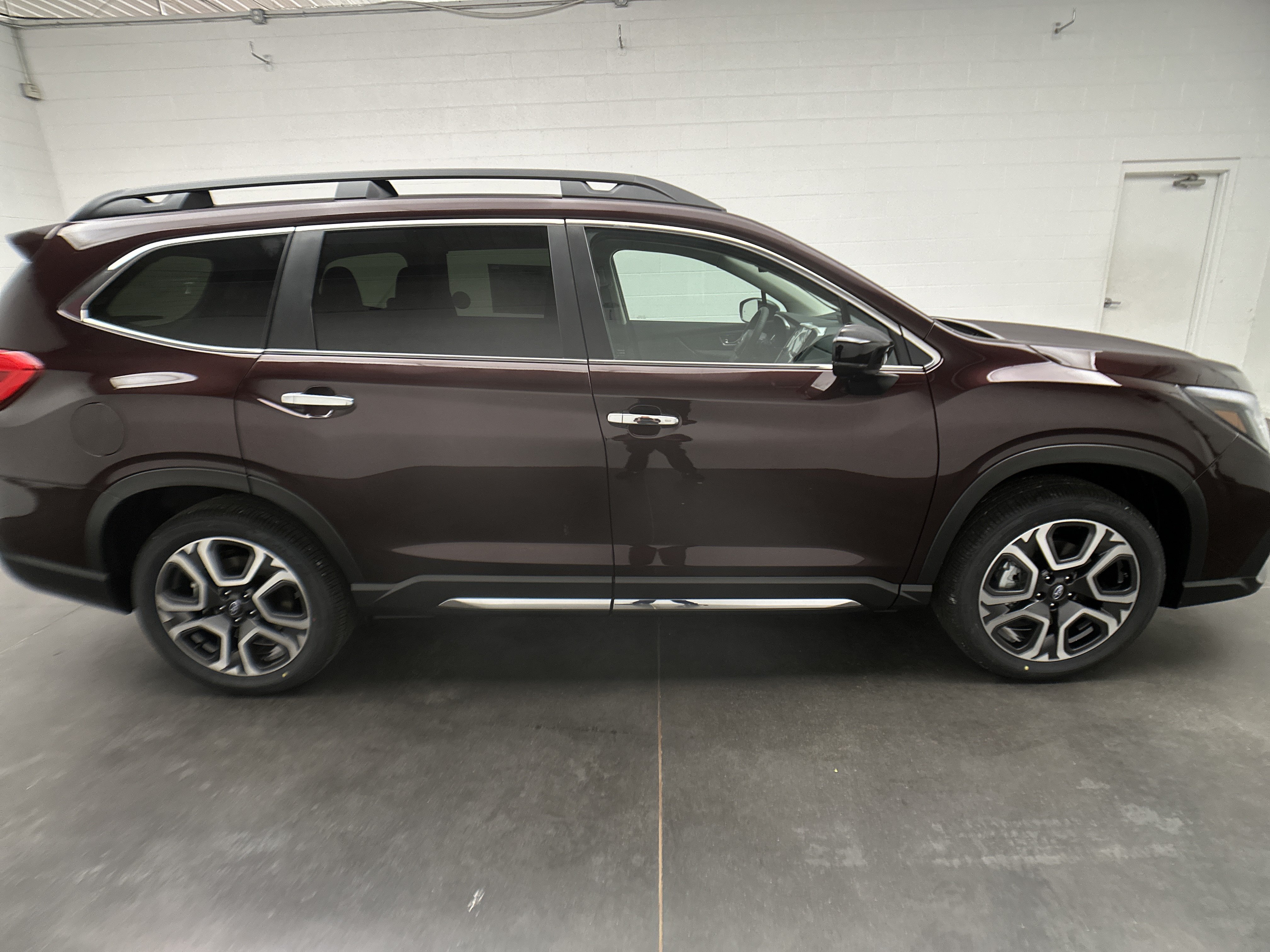 New 2026 Subaru Ascent Touring AWD/4WD image 10