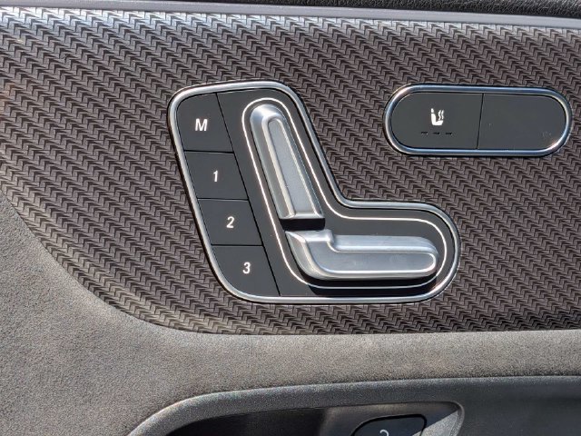 Used 2022 Mercedes-Benz GLA 35 AMG 4MATIC image 21