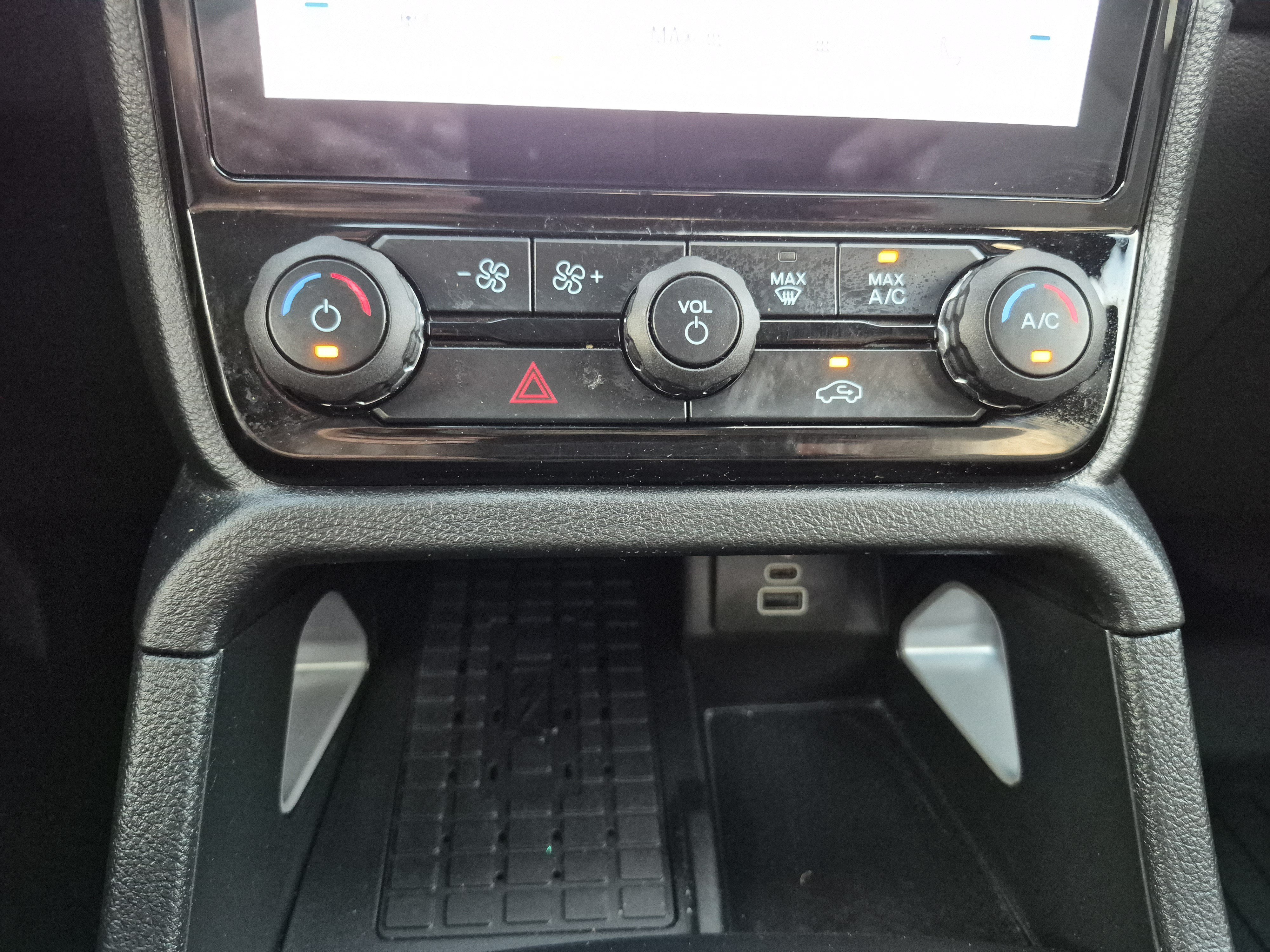 Used 2024 Ford Ranger Lariat w/ FX4 Off-Road Package AWD/4WD image 33