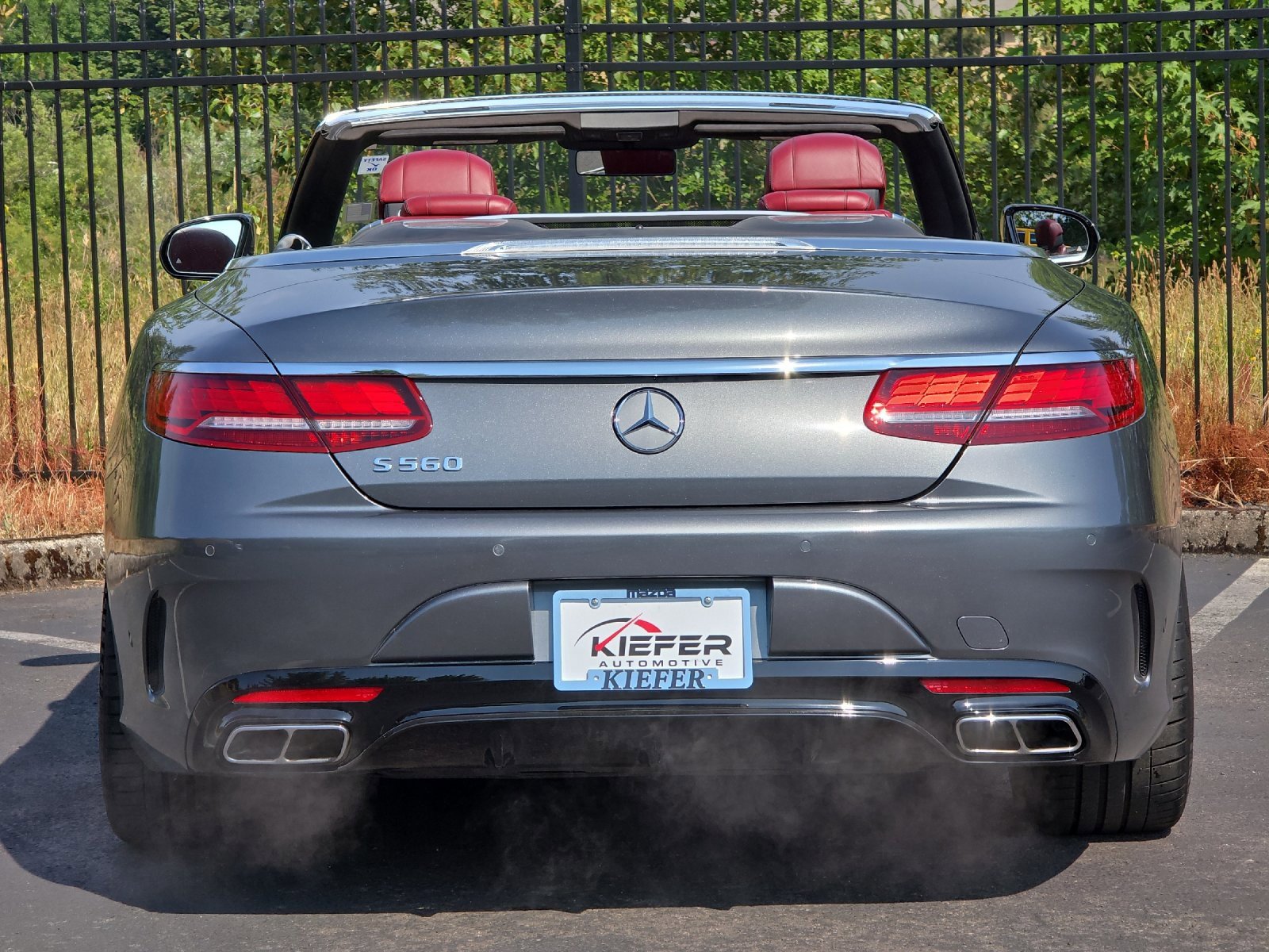 Used 2019 Mercedes-Benz S 560 Cabriolet image 5