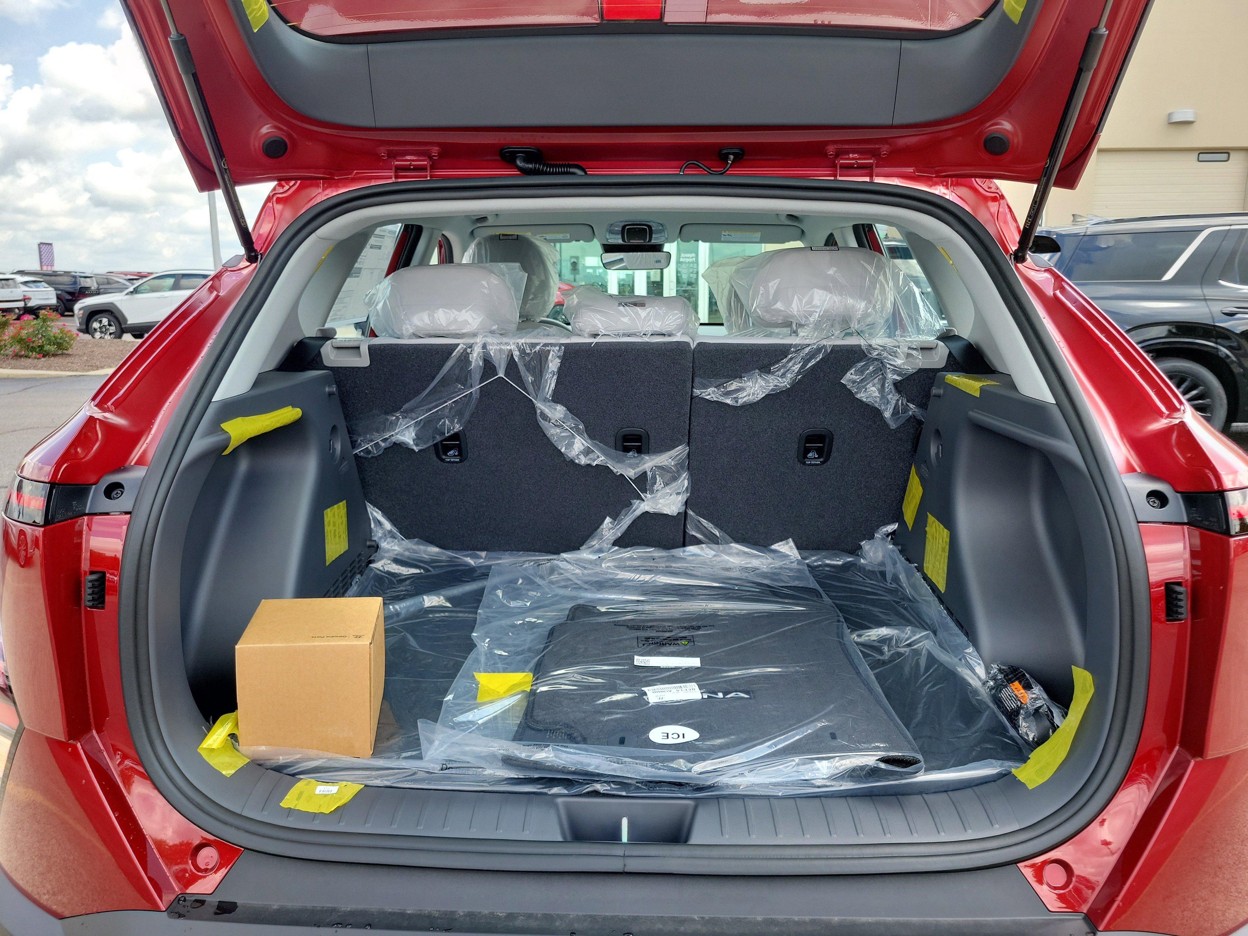 New 2026 Hyundai Kona SE image 8