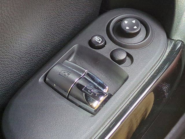 Used 2022 MINI Cooper S FWD image 24