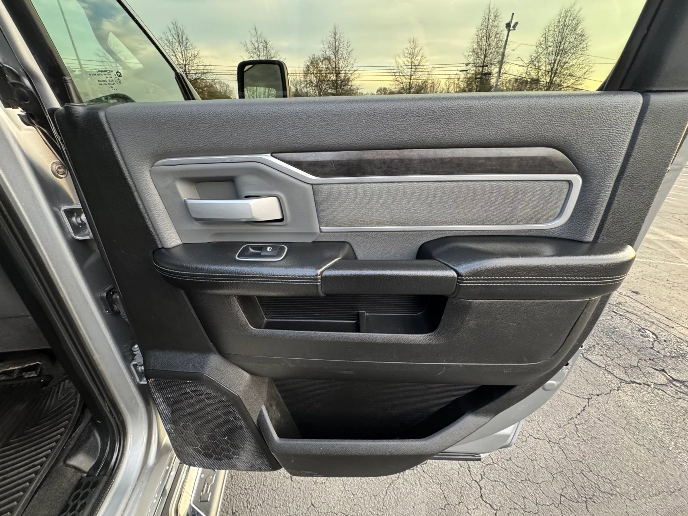 Used 2023 RAM 2500 Big Horn w/ Level 1 Equipment Group image 21