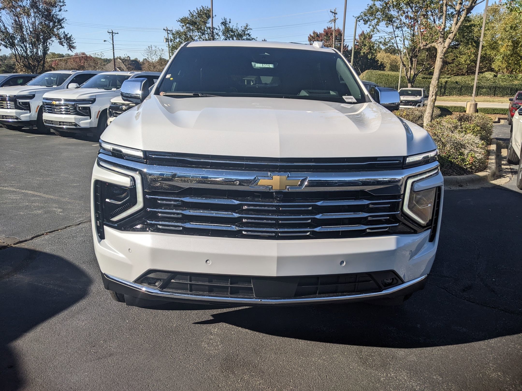 New 2026 Chevrolet Suburban Premier image 2