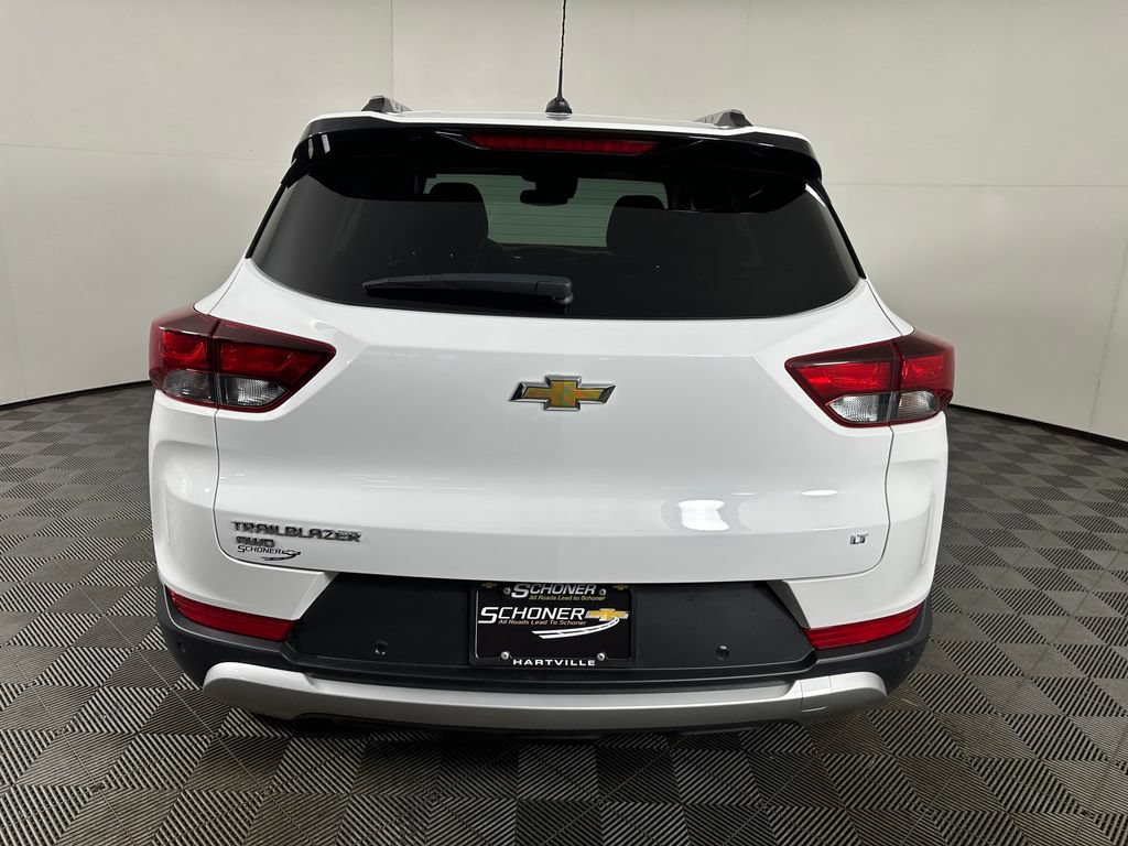 Used 2023 Chevrolet TrailBlazer LT w/ Convenience Package AWD/4WD image 4