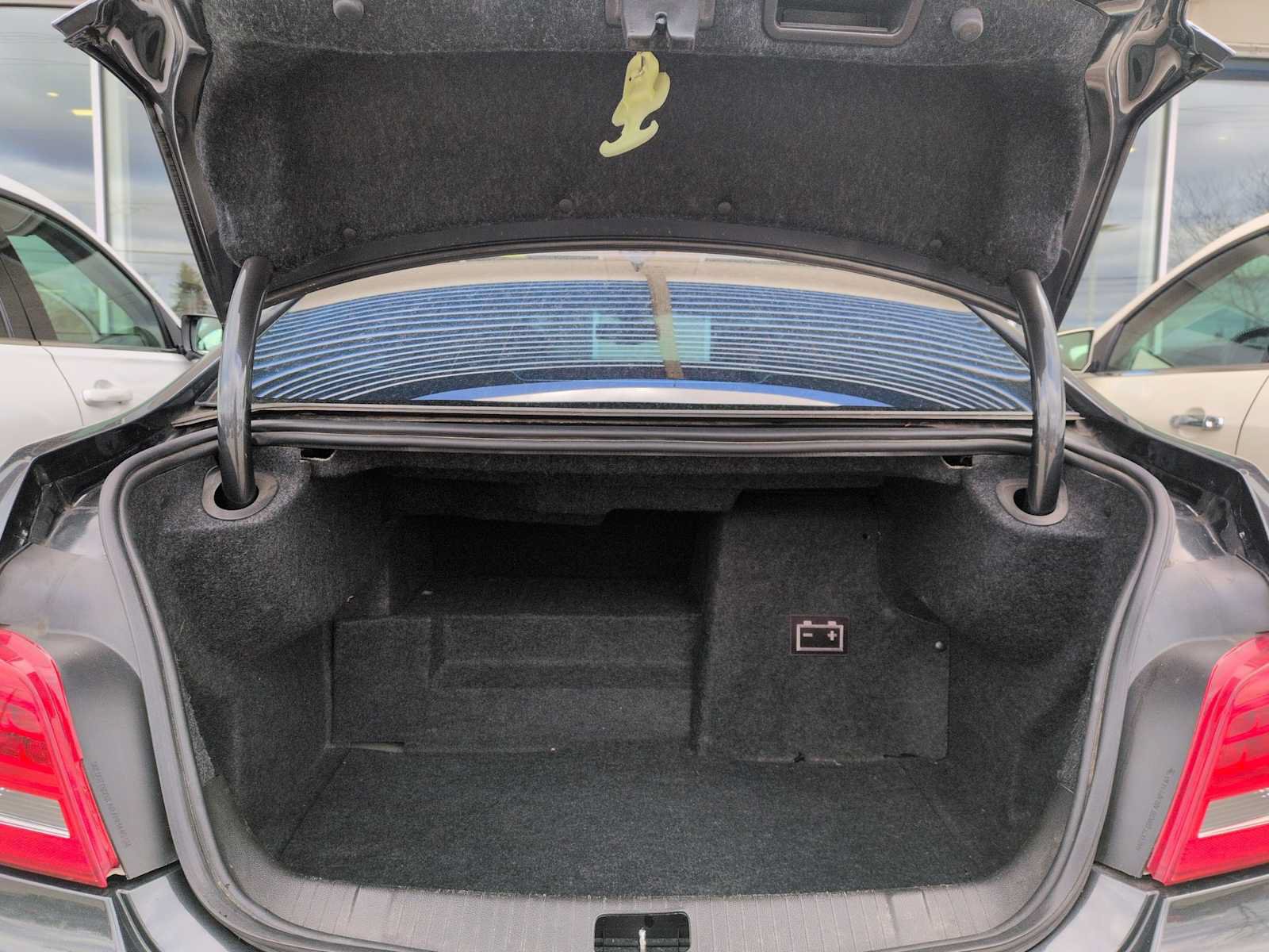 Used 2016 Buick LaCrosse FWD image 29