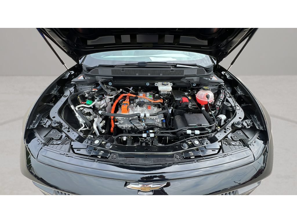 Certified 2025 Chevrolet Equinox EV LT FWD image 33