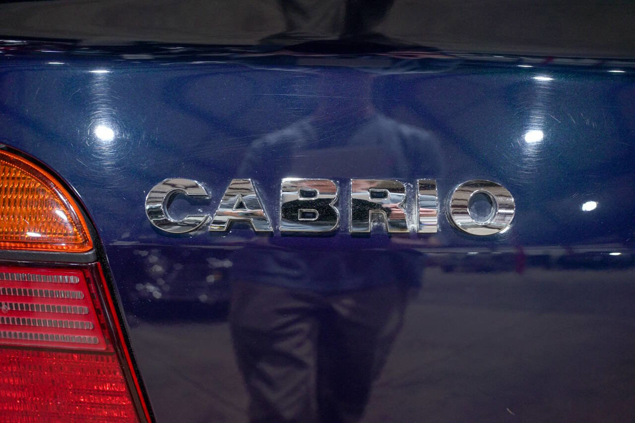 Used 2001 Volkswagen Cabrio GLS FWD image 34