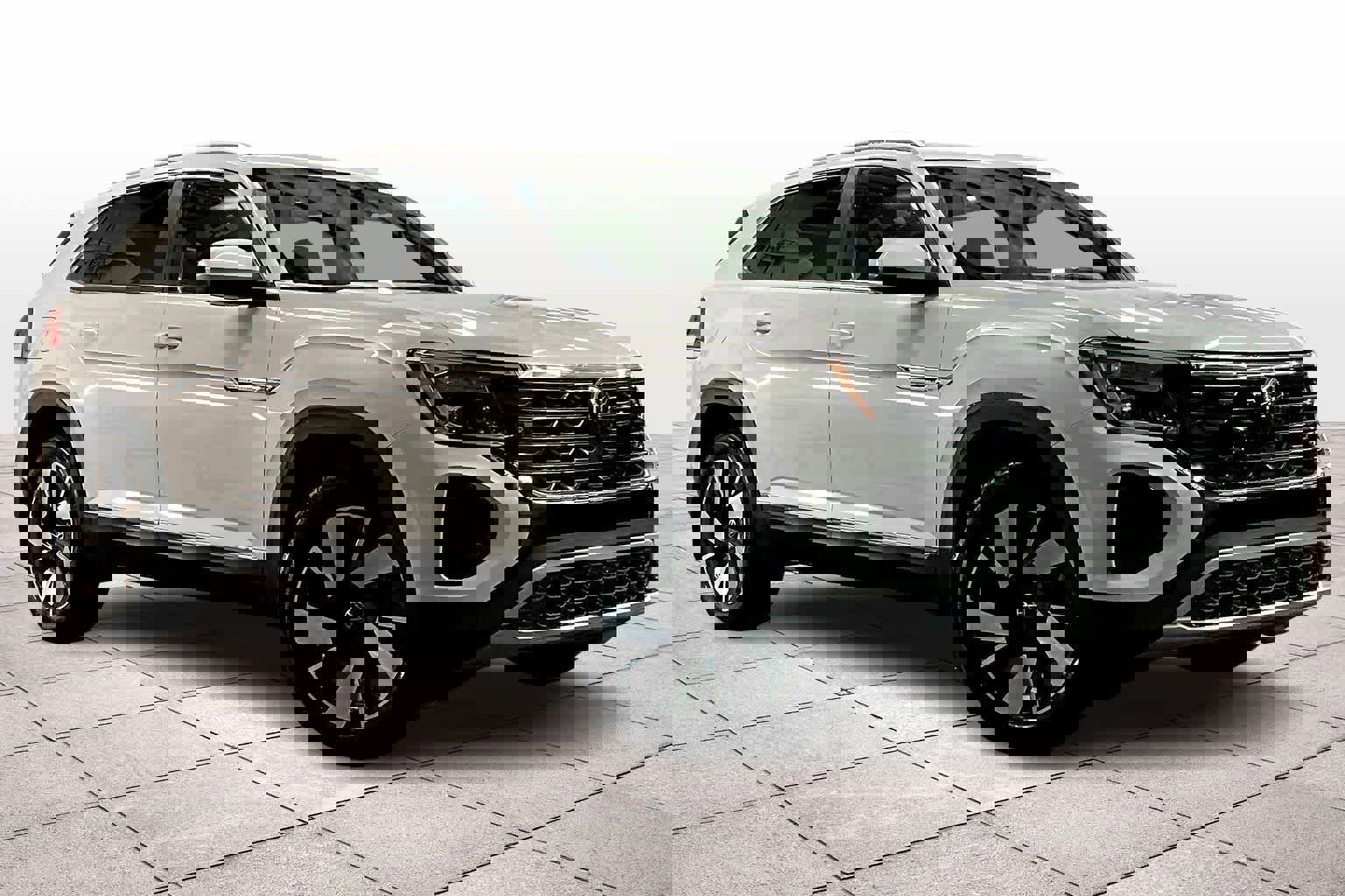 New 2026 Volkswagen Atlas Cross Sport SEL image 2