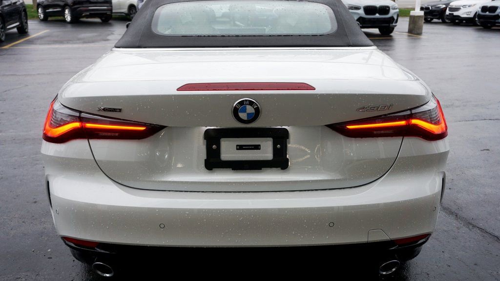 New 2026 BMW 430i xDrive Convertible image 4