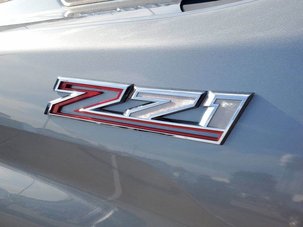 Used 2025 Chevrolet Silverado 2500 LT w/ Safety Package image 10